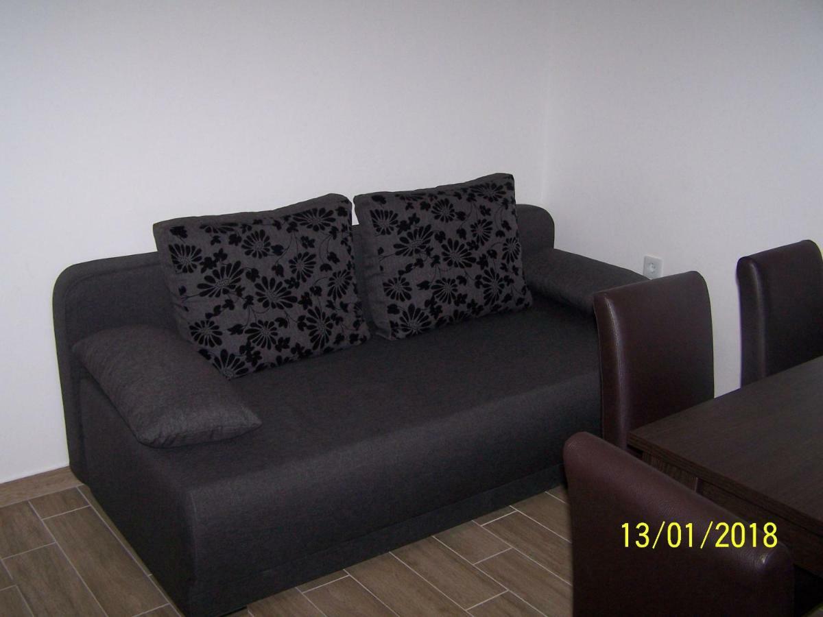 Apartmani Matosevic Ivankovo エクステリア 写真