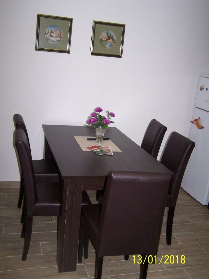 Apartmani Matosevic Ivankovo エクステリア 写真