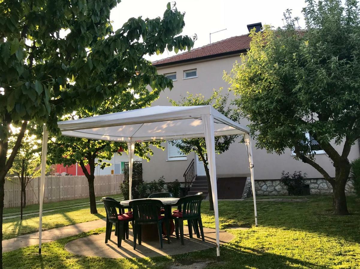 Apartmani Matosevic Ivankovo エクステリア 写真
